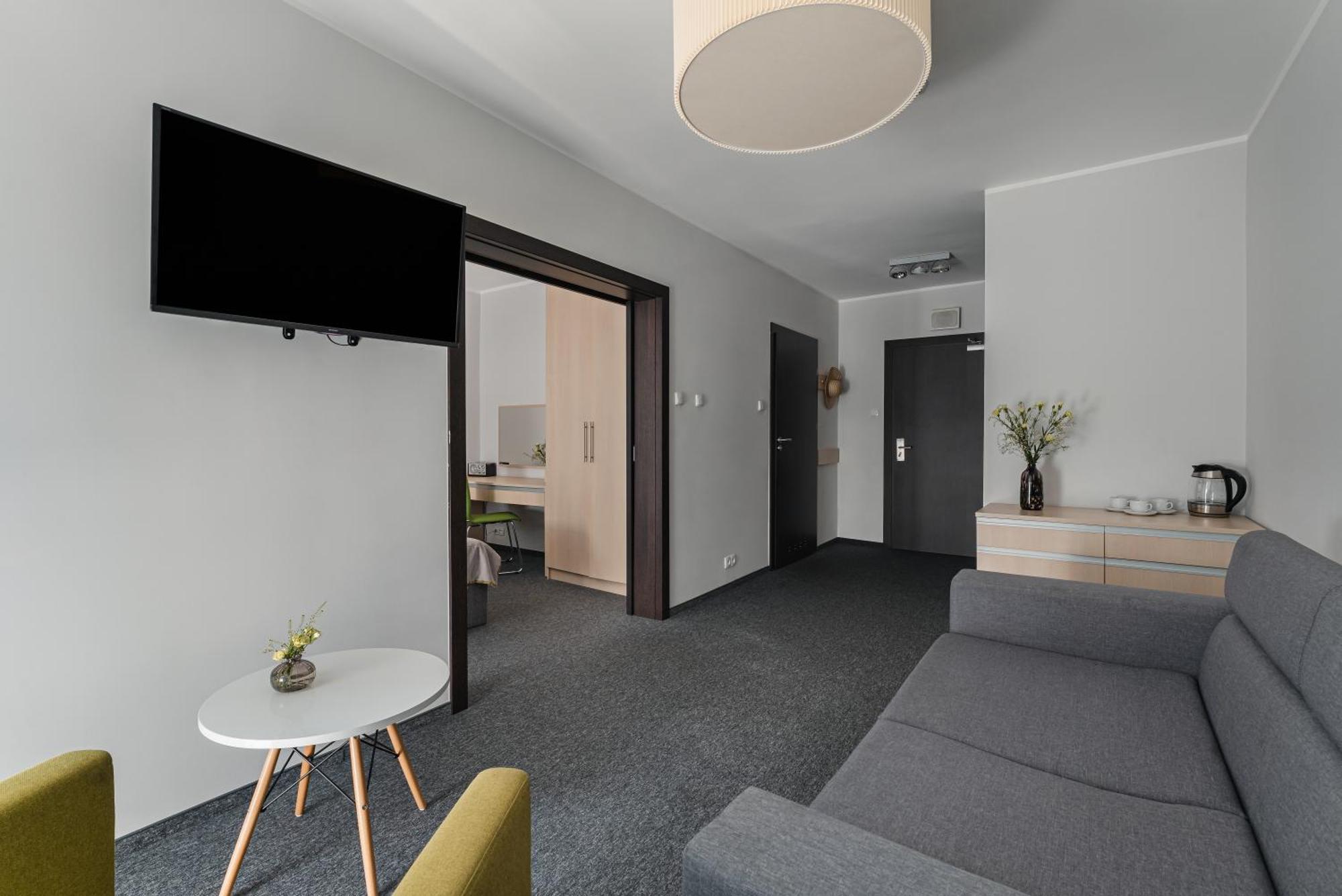 Hotel Ośrodek Delfin Rewita Jurata Exterior foto